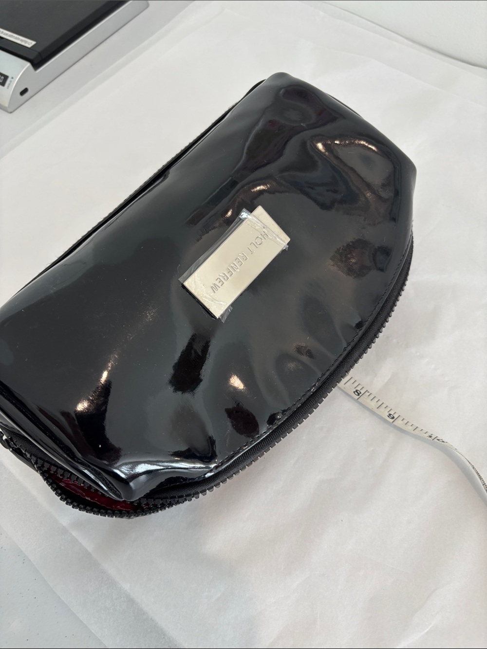 HOLT RENFREW Black Patent Travel toiletry bag make up case cosmetic bag lined - Picture 16 of 17